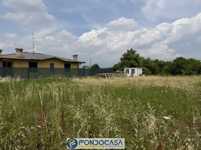 terreno in vendita ad Adro
