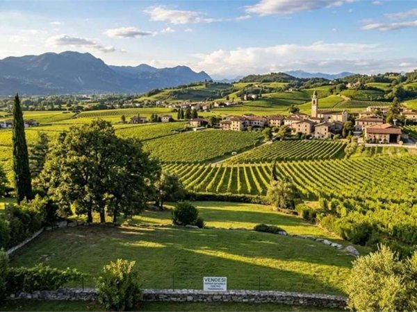 casa indipendente in vendita ad Adro in zona Torbiato