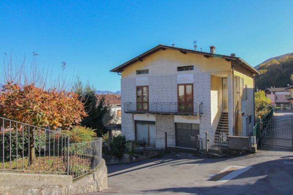 casa indipendente in vendita ad Agnosine