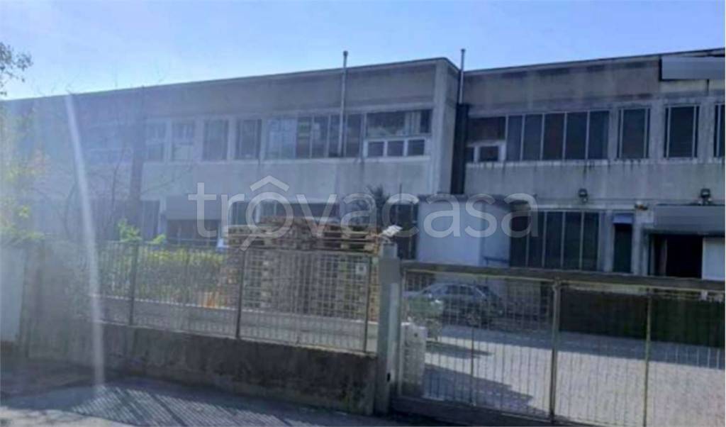 capannone in vendita ad Agnosine