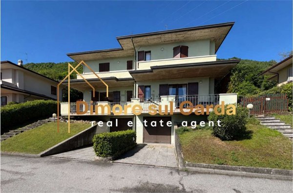 casa indipendente in vendita ad Agnosine