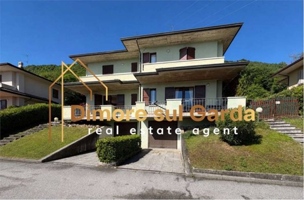 casa indipendente in vendita ad Agnosine