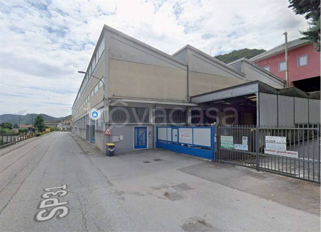 locale commerciale in vendita ad Agnosine