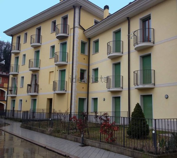 appartamento in vendita ad Agnosine in zona Trebbio