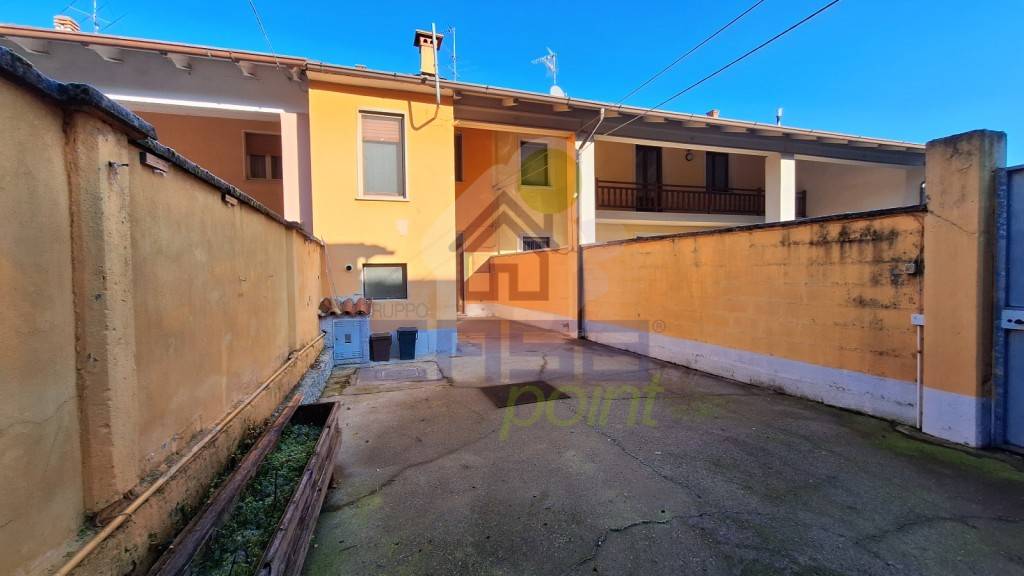 casa indipendente in vendita ad Alfianello