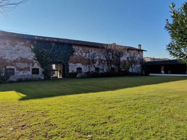 casa indipendente in vendita ad Alfianello