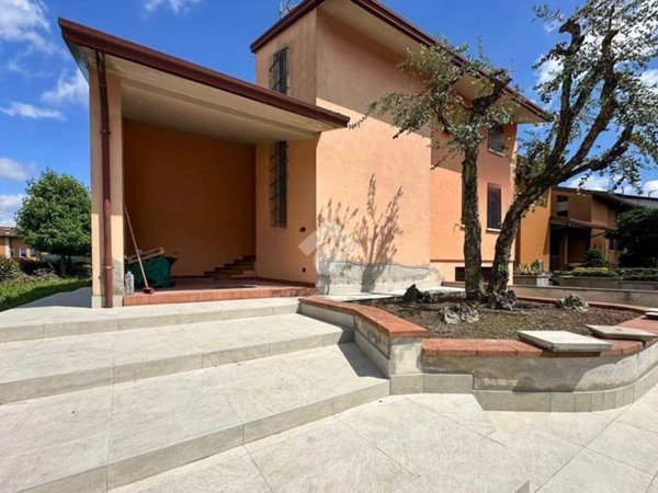 casa indipendente in vendita ad Alfianello