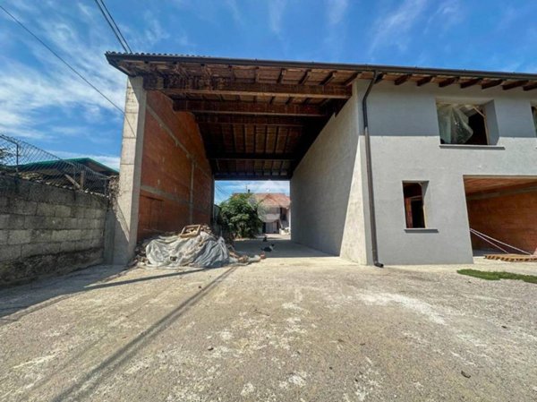 casa indipendente in vendita ad Alfianello