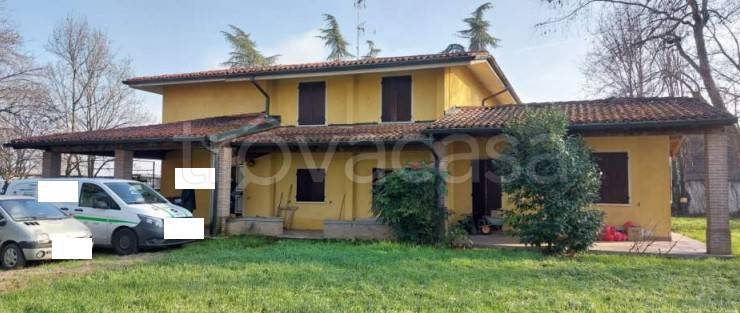 casa indipendente in vendita ad Alfianello