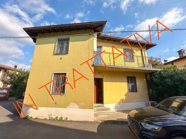 casa indipendente in vendita ad Alfianello