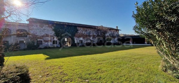 casa indipendente in vendita ad Alfianello