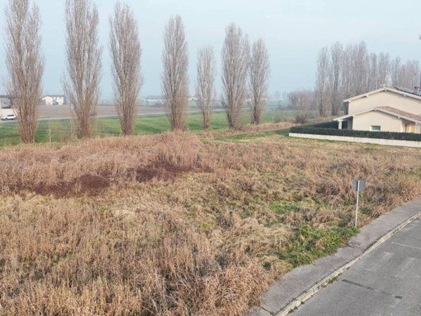 casa semindipendente in vendita ad Alfianello