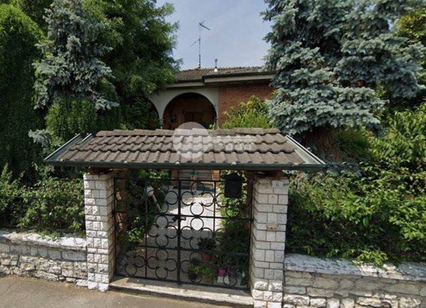 casa indipendente in vendita ad Alfianello