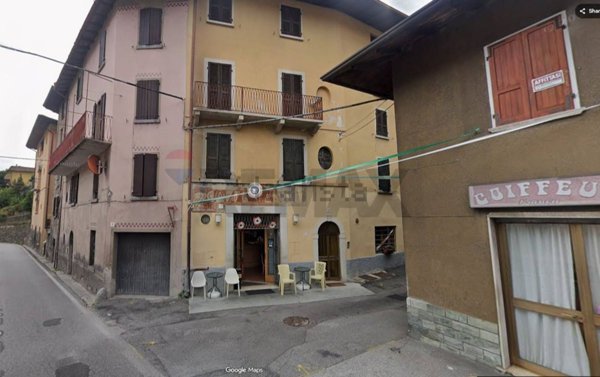 villa in vendita ad Anfo