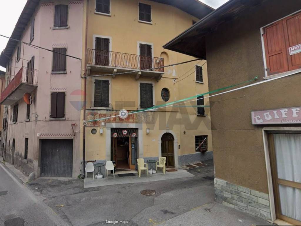 negozio in vendita ad Anfo