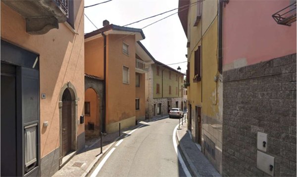 appartamento in vendita ad Angolo Terme