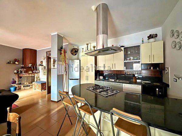 casa indipendente in vendita ad Angolo Terme