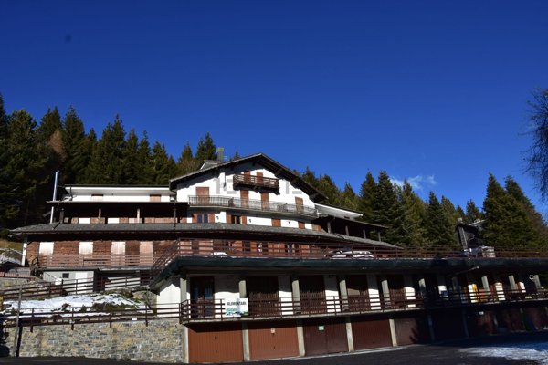 appartamento in vendita ad Angolo Terme