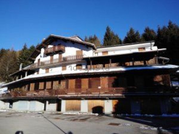 appartamento in vendita ad Angolo Terme