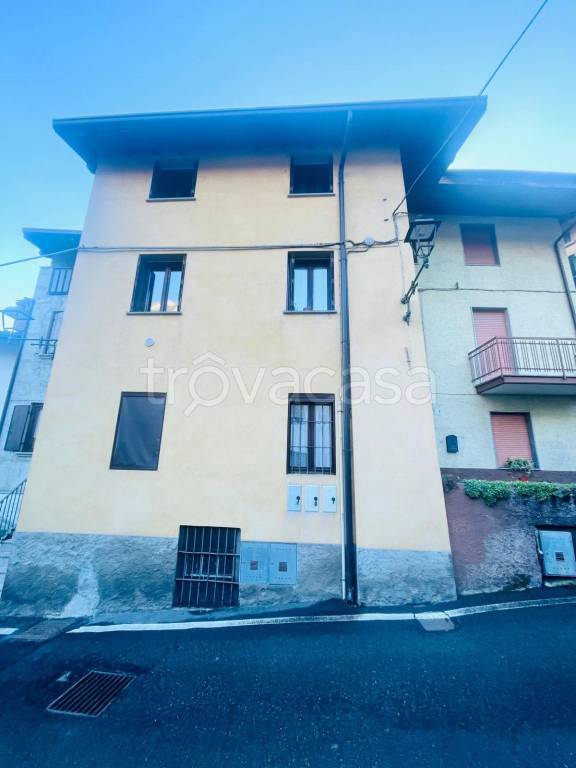 appartamento in vendita ad Angolo Terme