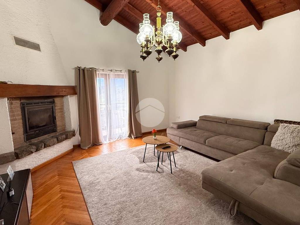 appartamento in vendita ad Angolo Terme