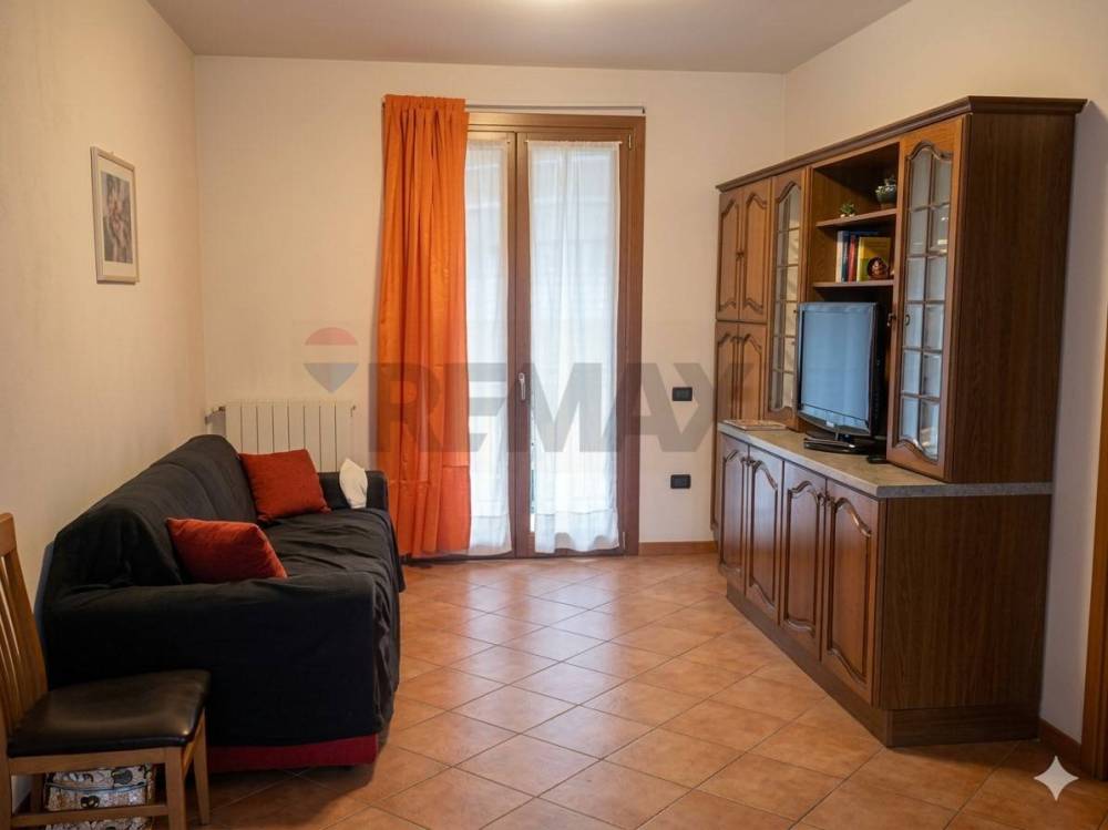 appartamento in vendita ad Angolo Terme in zona Mazzunno