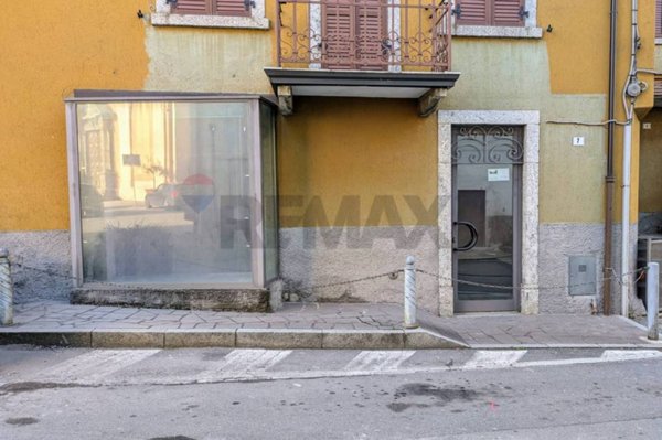 negozio in vendita ad Angolo Terme