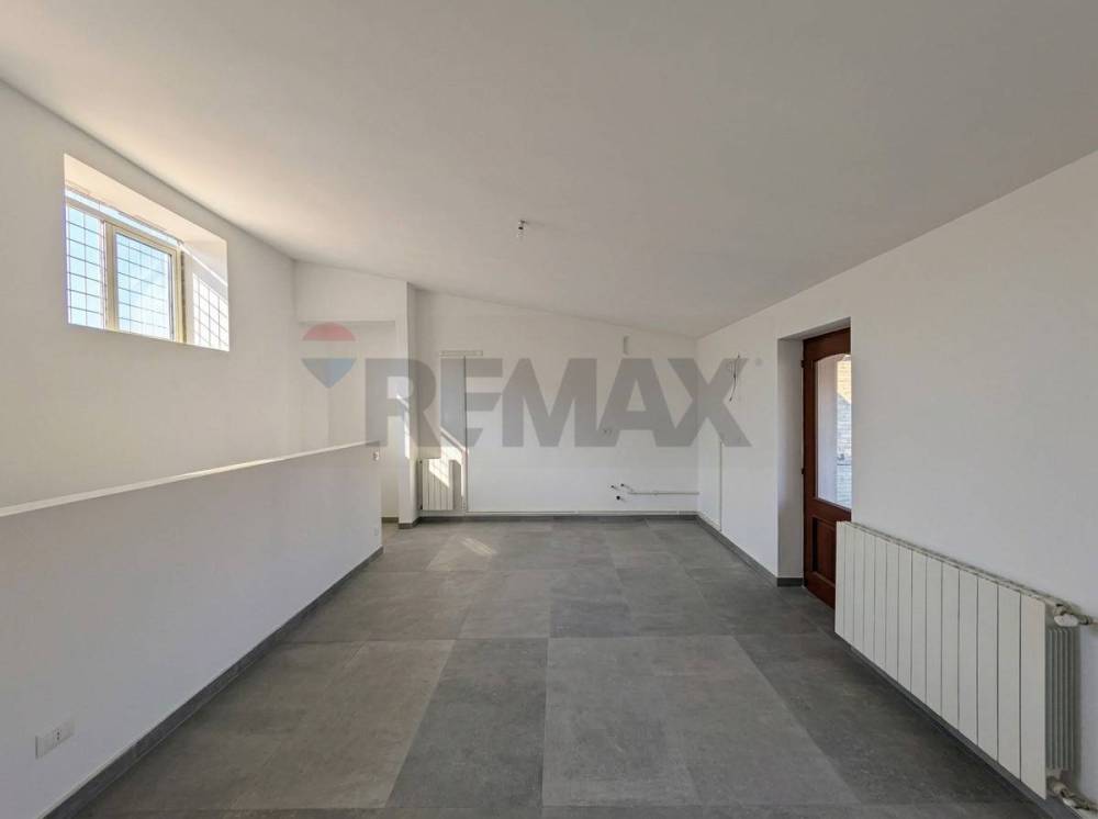 casa indipendente in vendita ad Angolo Terme