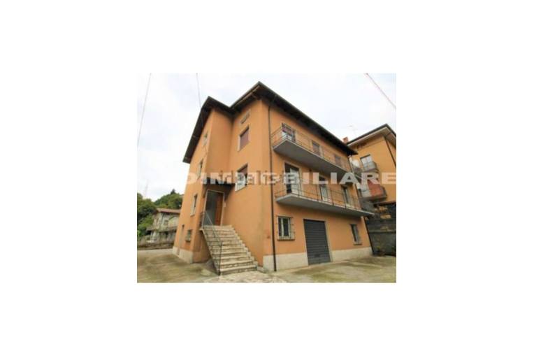 appartamento in vendita ad Angolo Terme