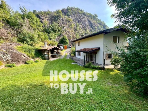casa indipendente in vendita ad Angolo Terme