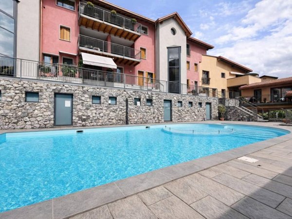 appartamento in vendita ad Angolo Terme in zona Mazzunno
