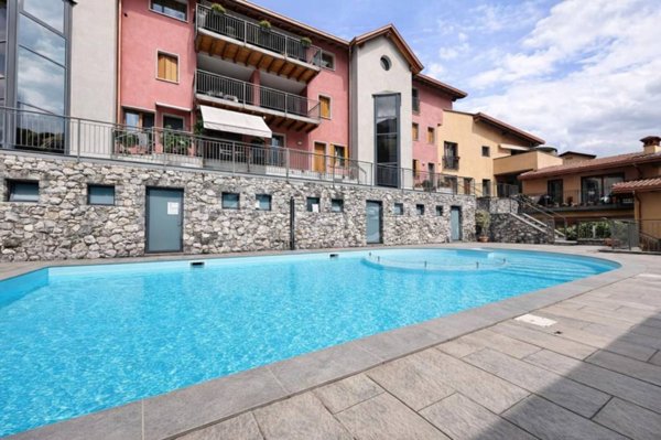 appartamento in vendita ad Angolo Terme in zona Mazzunno