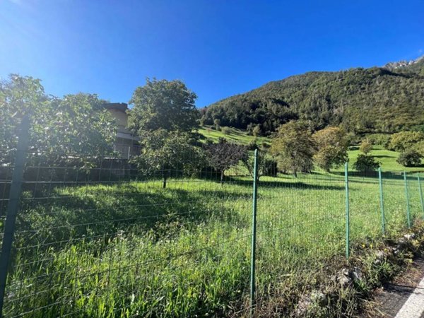 terreno edificabile in vendita ad Angolo Terme in zona Mazzunno
