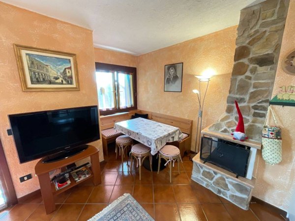 appartamento in vendita ad Artogne in zona Montecampione