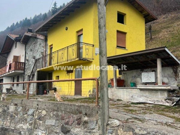 appartamento in vendita ad Artogne in zona Montecampione