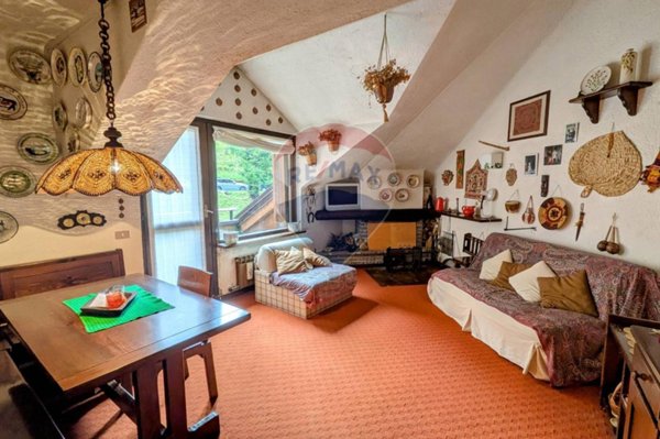 appartamento in vendita ad Artogne in zona Montecampione