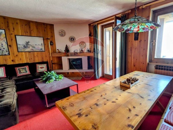 appartamento in vendita ad Artogne in zona Montecampione