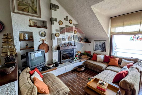 appartamento in vendita ad Artogne in zona Montecampione