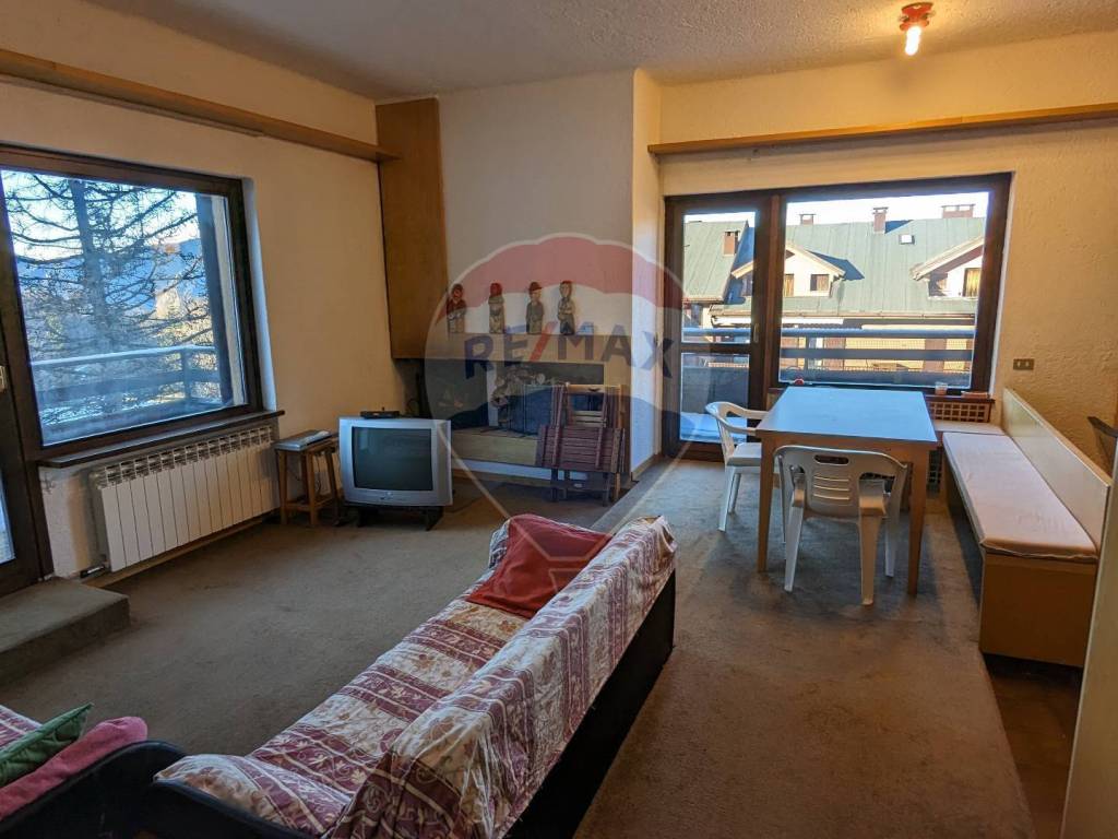 appartamento in vendita ad Artogne in zona Montecampione