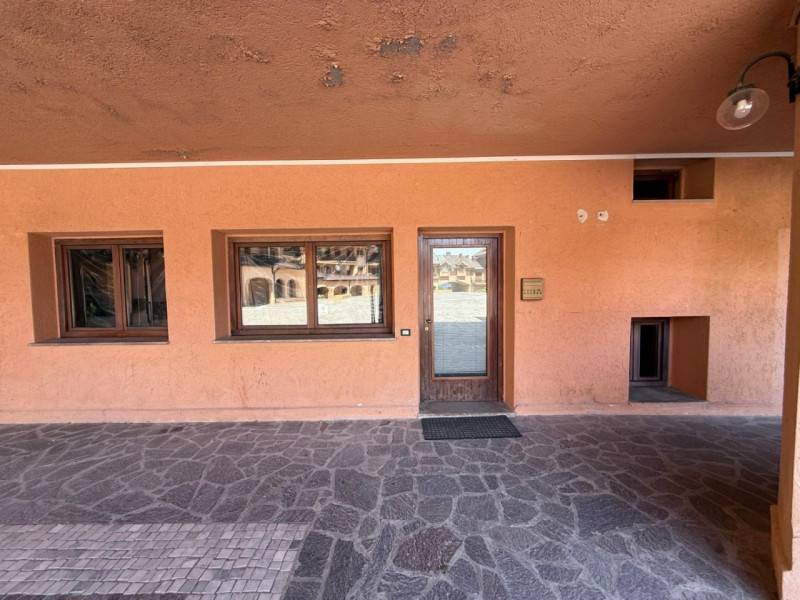 appartamento in vendita ad Artogne in zona Montecampione