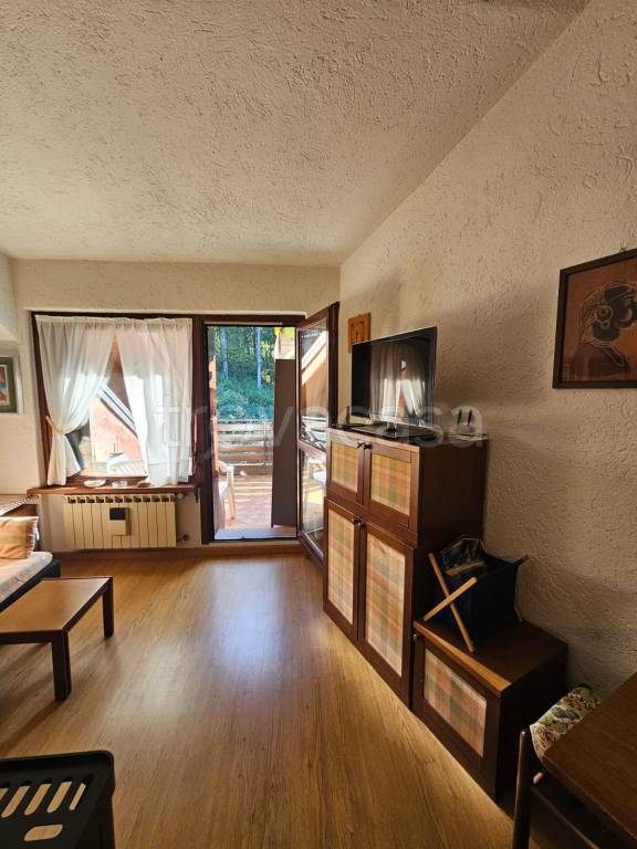 appartamento in vendita ad Artogne in zona Montecampione