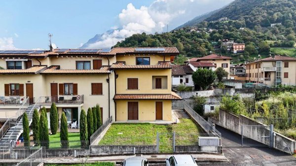 casa indipendente in vendita ad Artogne