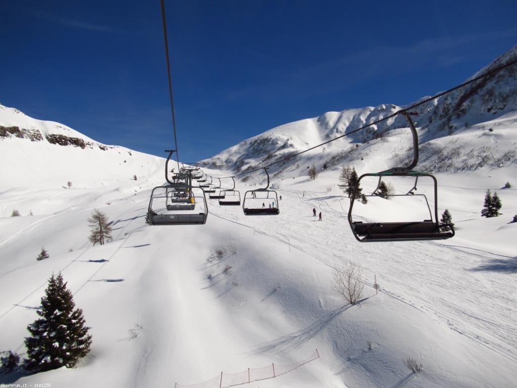 casa indipendente in vendita ad Artogne