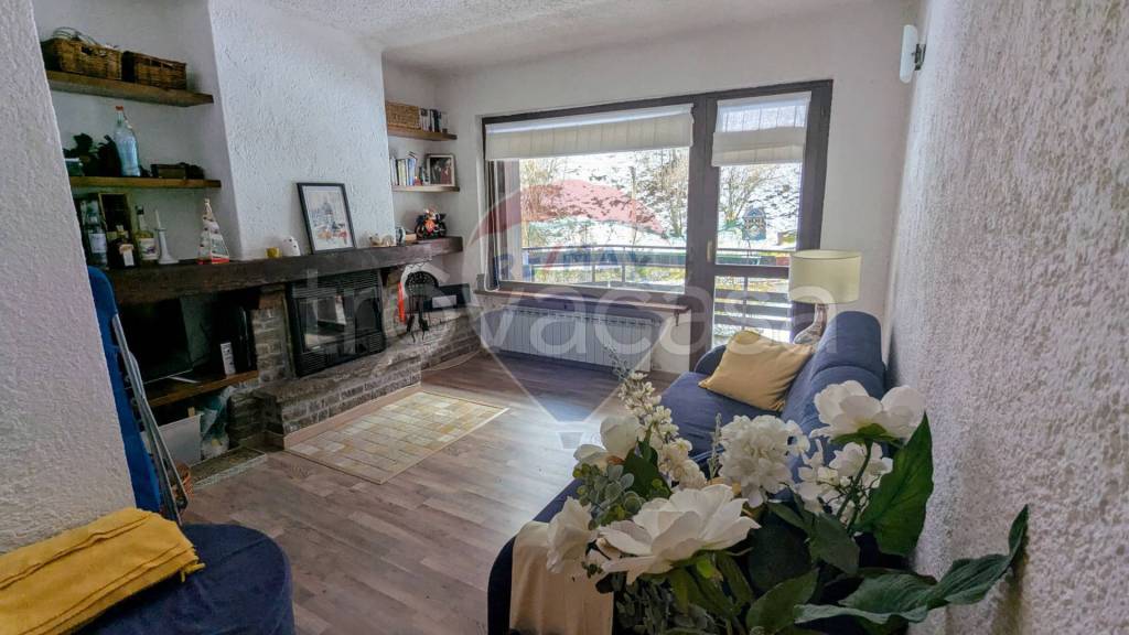 appartamento in vendita ad Artogne in zona Montecampione