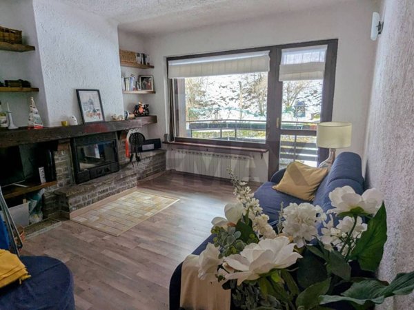 appartamento in vendita ad Artogne in zona Montecampione