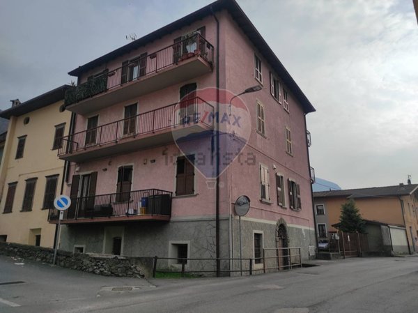 appartamento in vendita ad Artogne