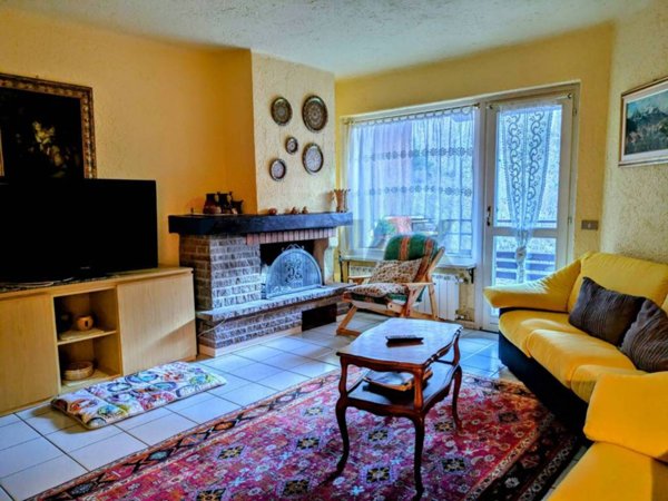 appartamento in vendita ad Artogne in zona Montecampione