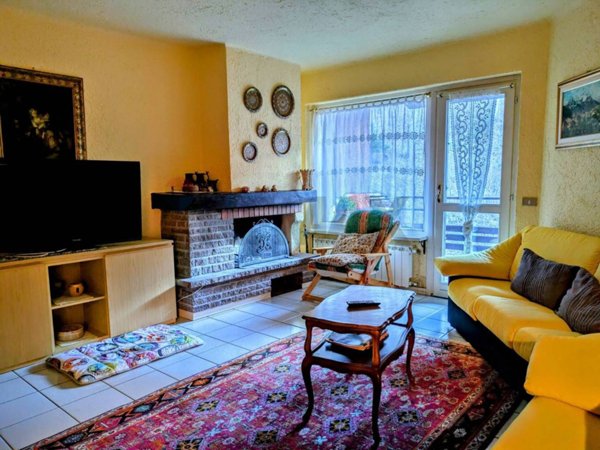 appartamento in vendita ad Artogne in zona Montecampione