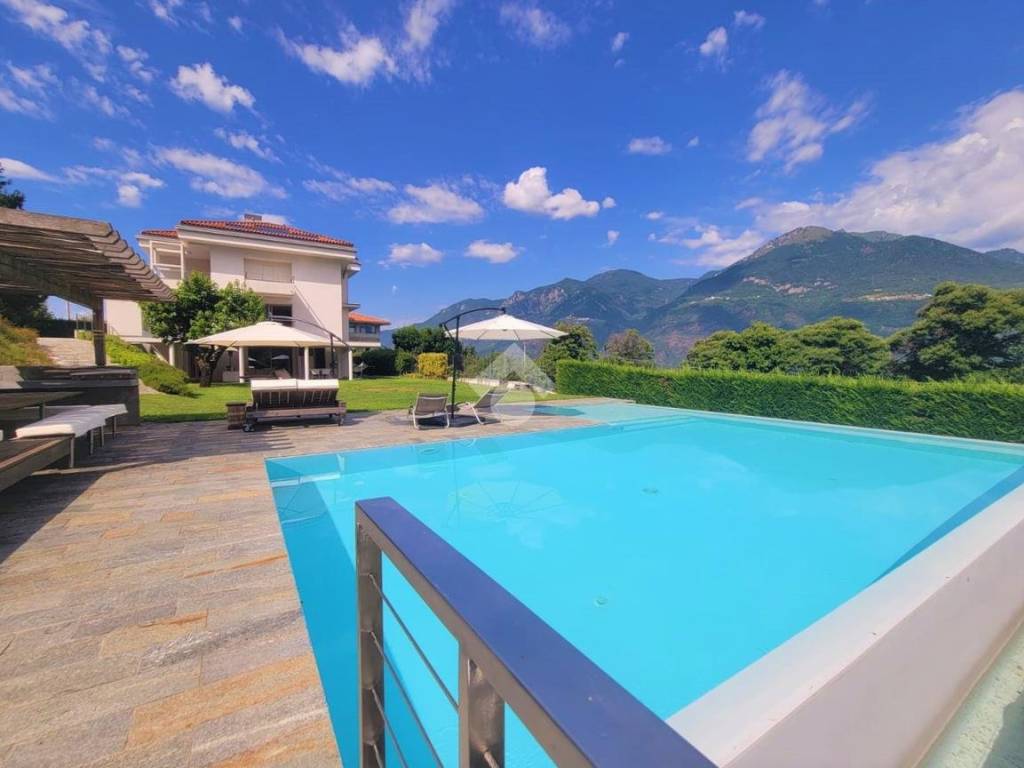 casa indipendente in vendita ad Artogne