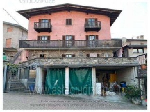 appartamento in vendita ad Artogne